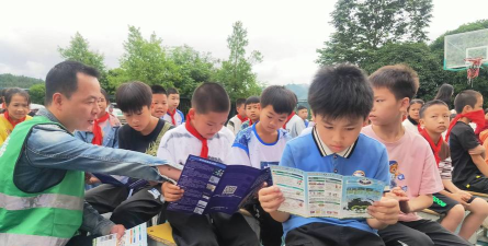 牟定县凤屯镇河节冲完小