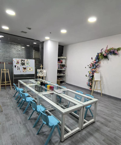 都昌县娃娃画室艺术培训中心有限公司