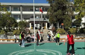 禄丰县碧城镇中心小学