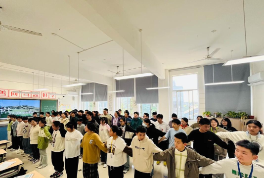 如皋市高明镇东燕初中