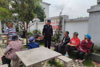 石屏县哨冲中心校