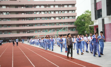 深圳市荔轩小学
