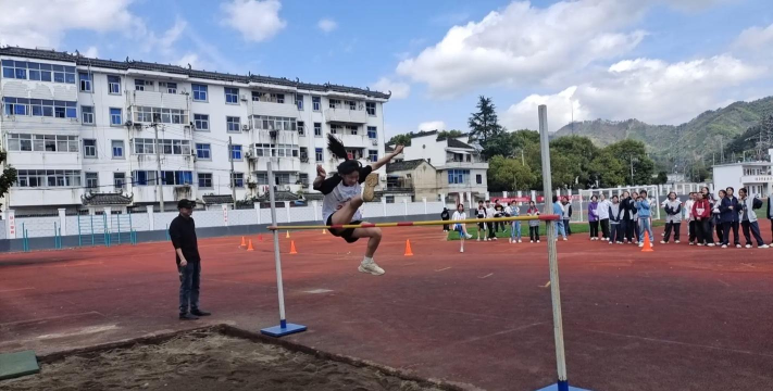 定远县高塘初中