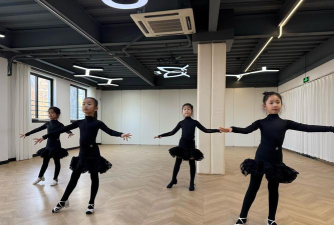 上饶市广丰区北舞拉丁舞培训中心有限公司桐畈镇分公司