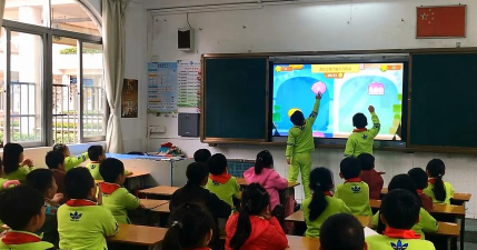 东莞市大岭山向东小学