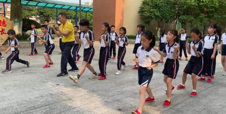 佛山市麻奢小学