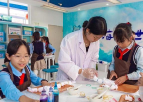 昆明市盘龙小学