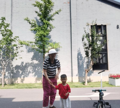 成都市青羊区金石银杏艺术培训学校有限公司