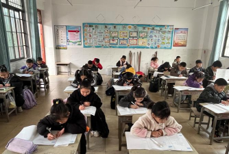 魁圩乡中心小学