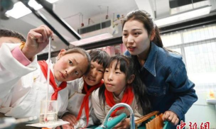 壤塘县上壤塘乡中心校