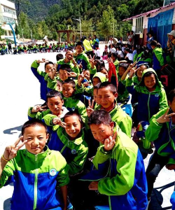 木里县唐央乡中心小学