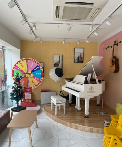 民勤县小天使钢琴艺术中心