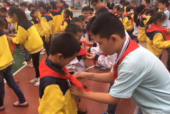 野马川镇金山小学