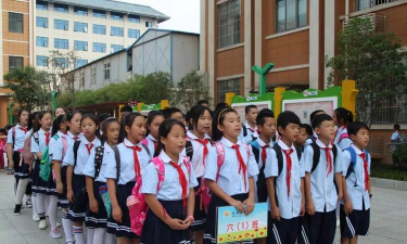 临渭区盈田小学