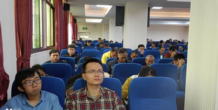 白龙塘镇中心学校