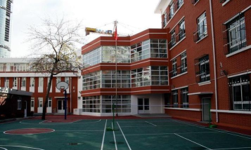 响水和平中心小学