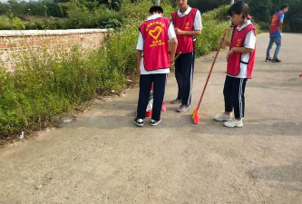 英德市东华镇大镇中学