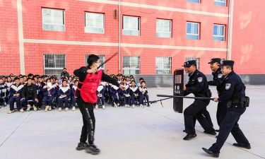 平凉市崆峒区草峰镇岭后小学