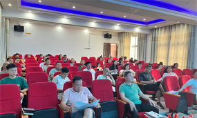 高坪乡中心小学