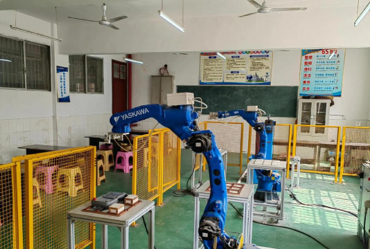 平果县农业机械化技术学校