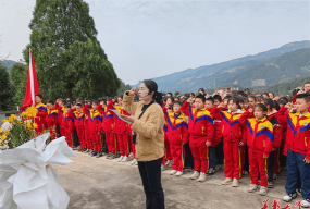 江口镇中心小学