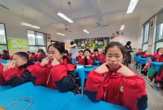 宝山区红星小学