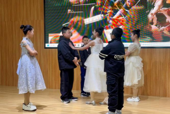 上海凉城第二小学