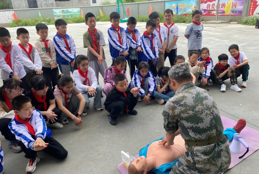 白山市江源区苇塘小学