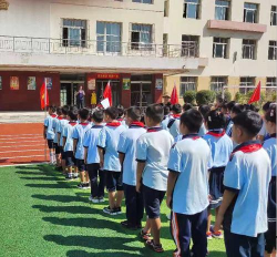 鞍山市铁东区西长甸小学