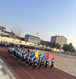 曾都区万店镇二中