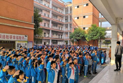 额敏县糖厂小学