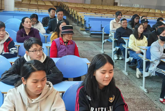 岔河乡第一中学