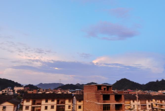 荔波县佳荣镇佳荣中学