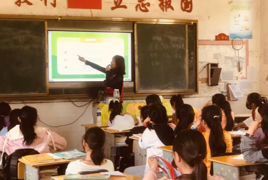 谢林港中心小学