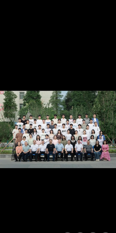 四川省德阳市中江实验中学