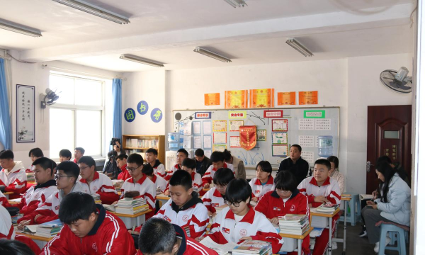 迁安市木厂口镇北营初级中学