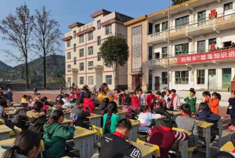 阳朝乡中心完小