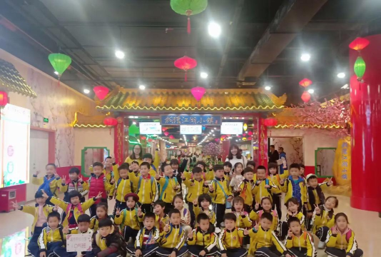 澄海区盐鸿中心小学