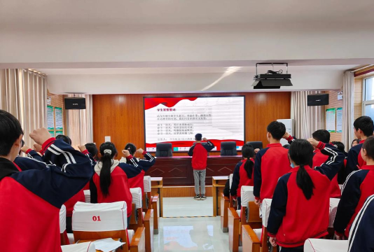 丰宁县大阁镇白塔中学