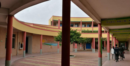 吴维泰纪念小学