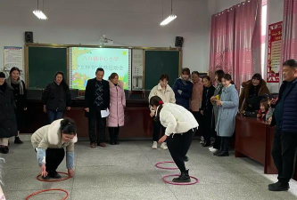 八台镇中心小学