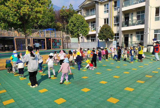 三台县先锋白禅幼儿园