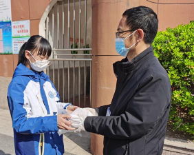 东张镇积善初中