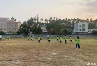 塘蓬镇第二小学