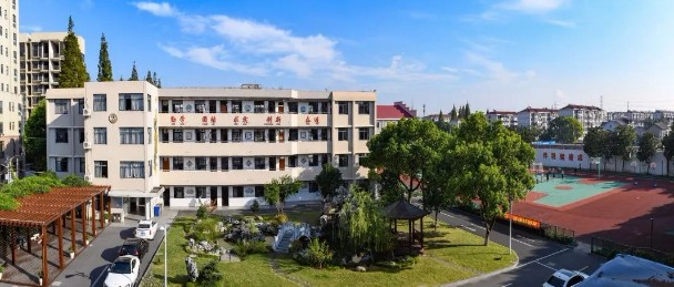 上海浦东新区周浦小学