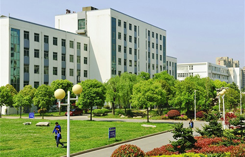 重庆市人民路初级中学