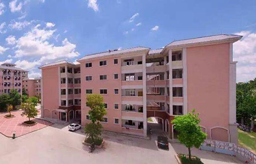 衢州市科技职校