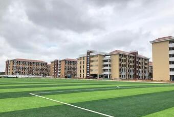 防城港市防城区防城中学