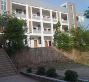 盐亭县金鸡镇初级中学