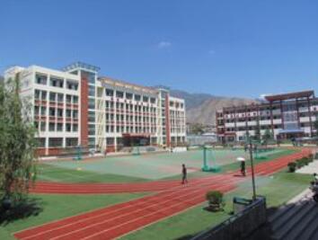 腾冲县江苴中学